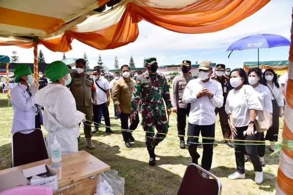 Minta Masyarakat Wajib Pakai Masker, Edy Rahmayadi: Tanah Karo Jangan Sampai Banyak Terpapar Covid-19